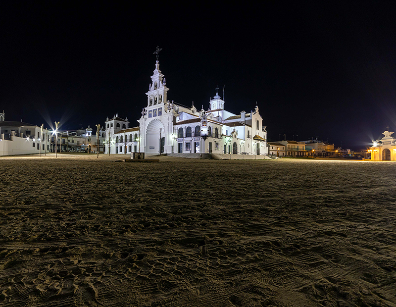 ermita-noche